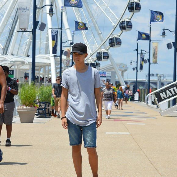 Meet the Posher Other - Meet your Posher, Jerome